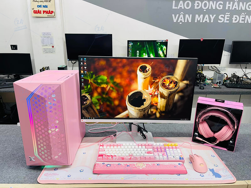 Sử dụng PC màu hồng để trưng bày cho đẹp